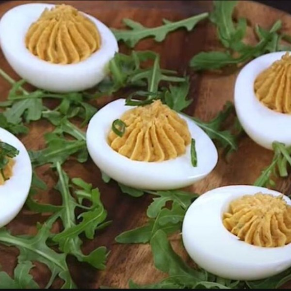 5 супер рецепти за јадења со варени јајца: Најдобар начин како да ги потрошите сите јајца кои ви останаа од Велигден